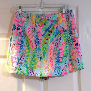 Lily Pulitzer patterned skort size 6